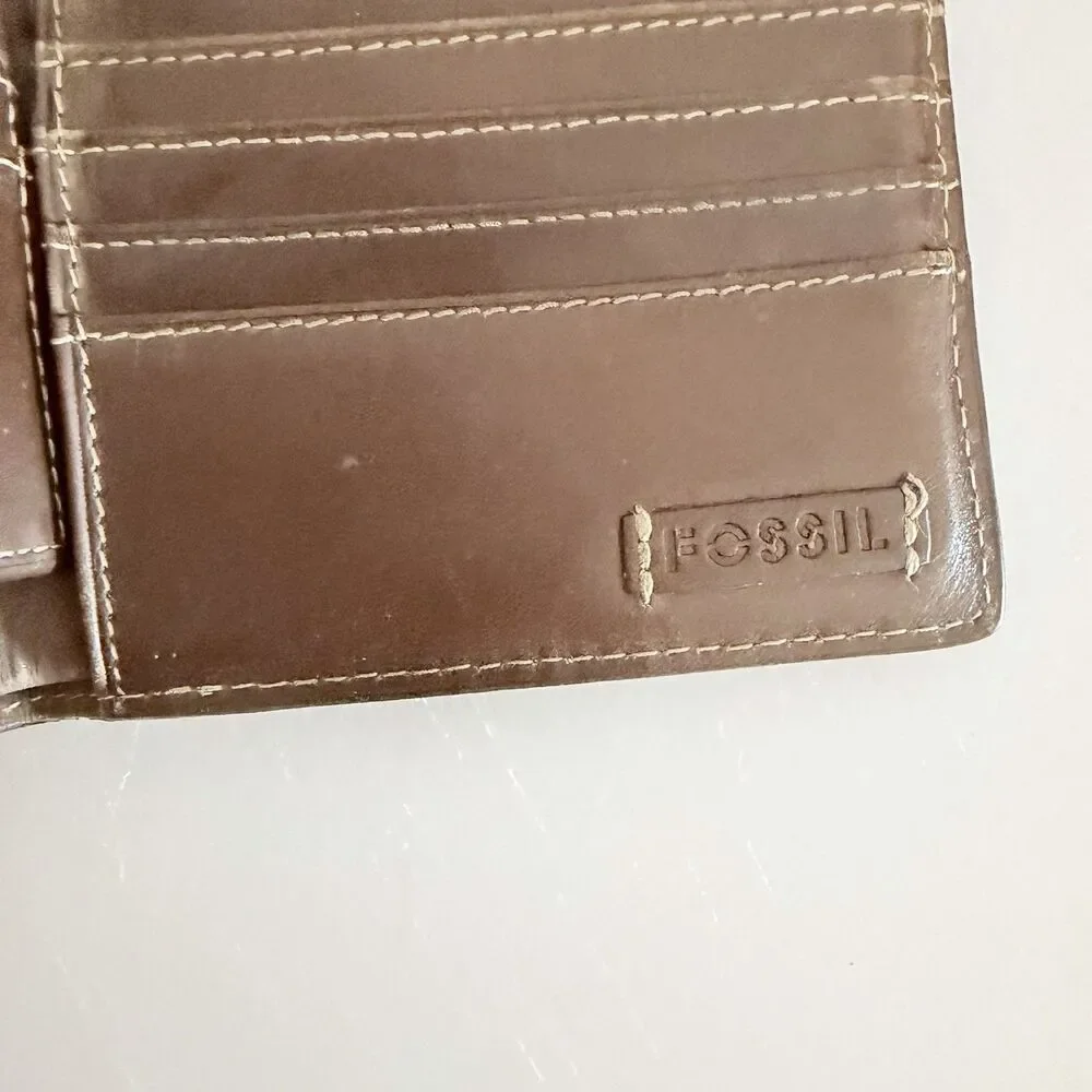 Fossil Brown Leather Bifold Wallet Men’s Genuine Leather ID Window Card Holder
